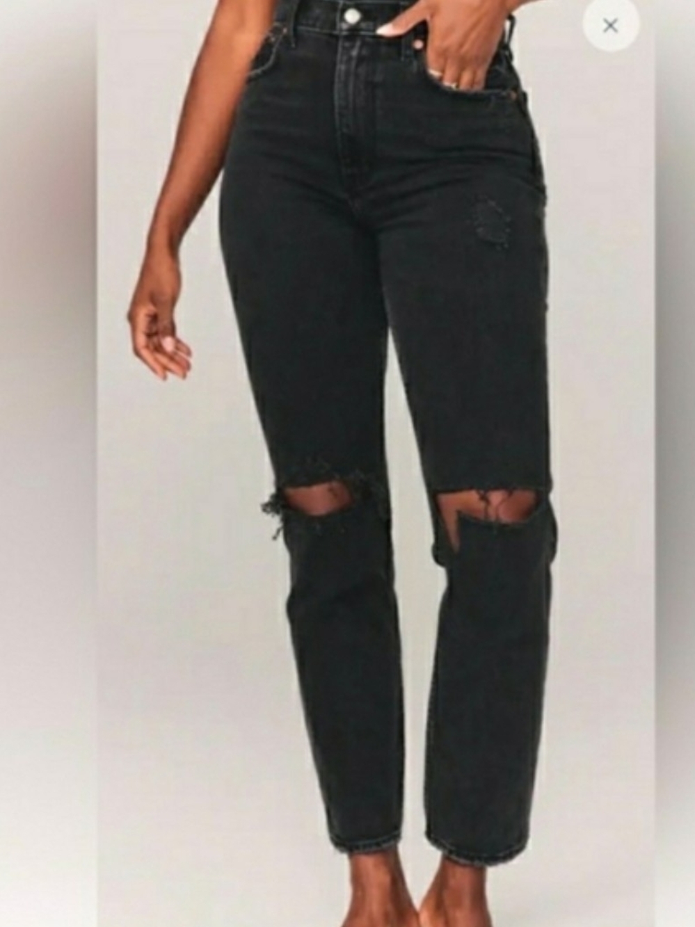 Abercrombie & Fitch The Ultra High-Rise Ankle Straight Black Ripped Knee 28/6